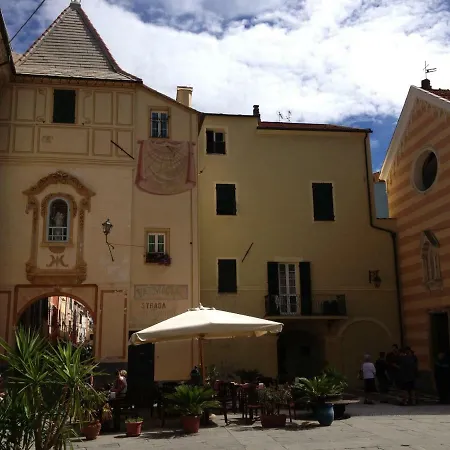 In Riviera Ligure Appartement