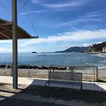 In Riviera Ligure *