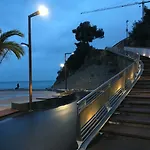 In Riviera Ligure شقة