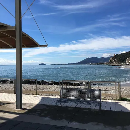 In Riviera Ligure *
