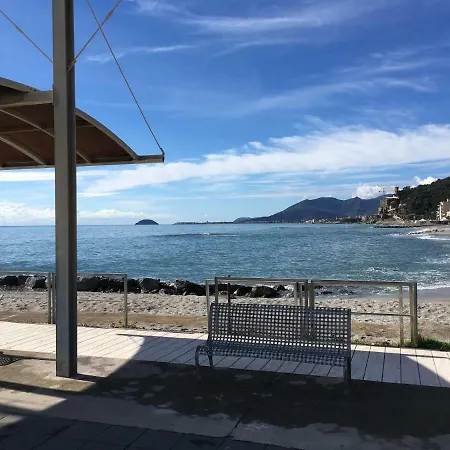 In Riviera Ligure *